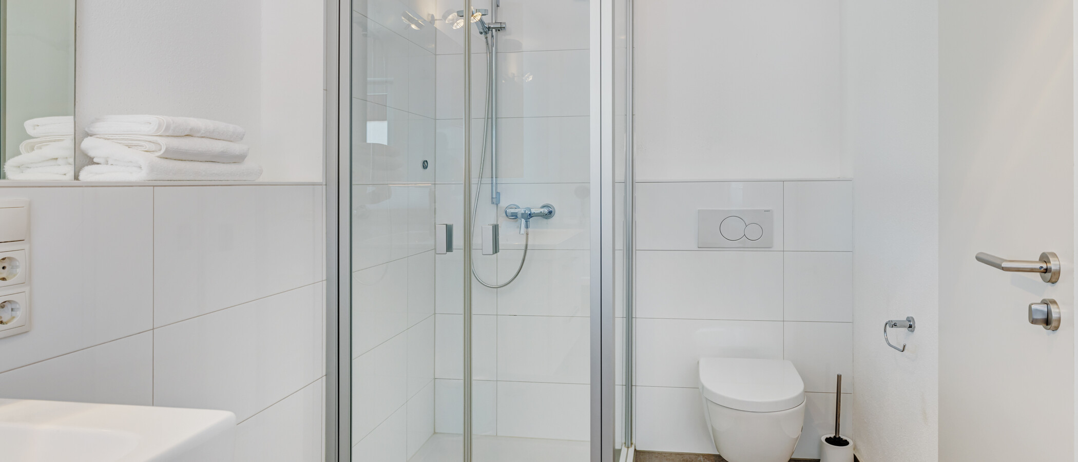 semi-detached house München Kirchtrudering 03 1. bathroom 13512