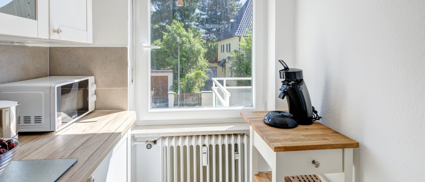 apartment München Harlaching 02 kitchen 13522