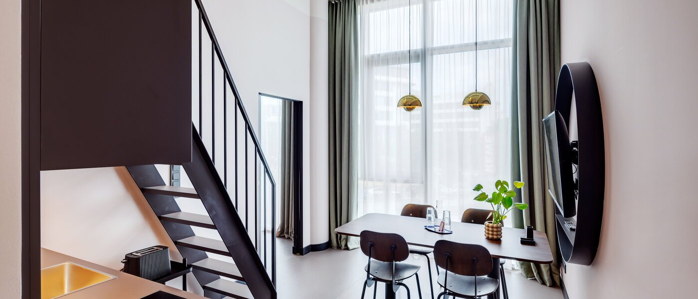 maisonette München Neuperlach 02 dining area 13534