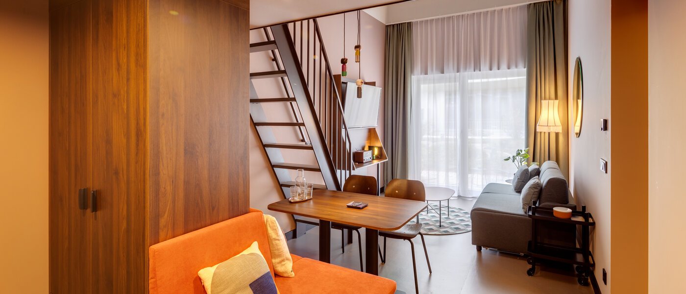 maisonette München Neuperlach 02 living area 13537