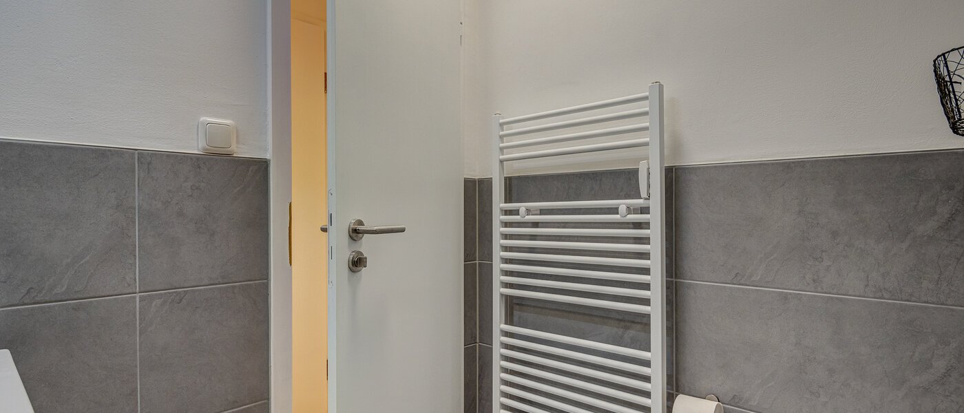 apartment München Untermenzing 03 bathroom 13539