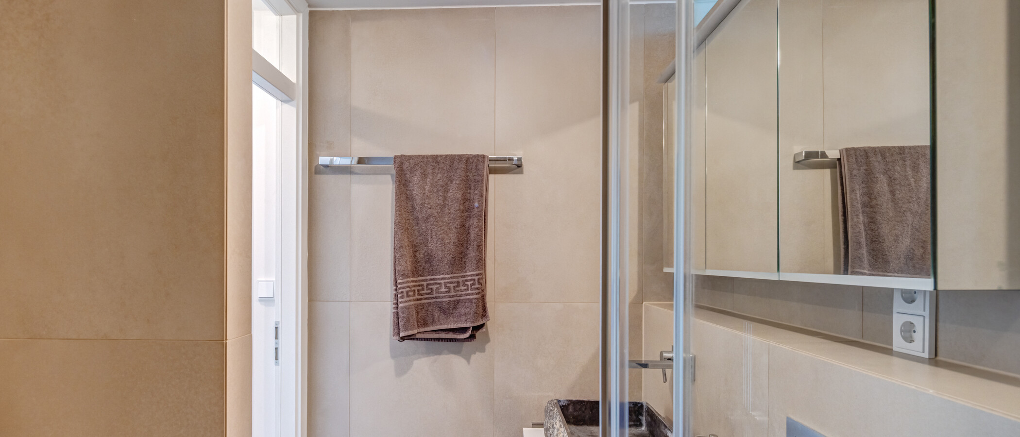 apartment München Obersendling 04 bathroom 13550