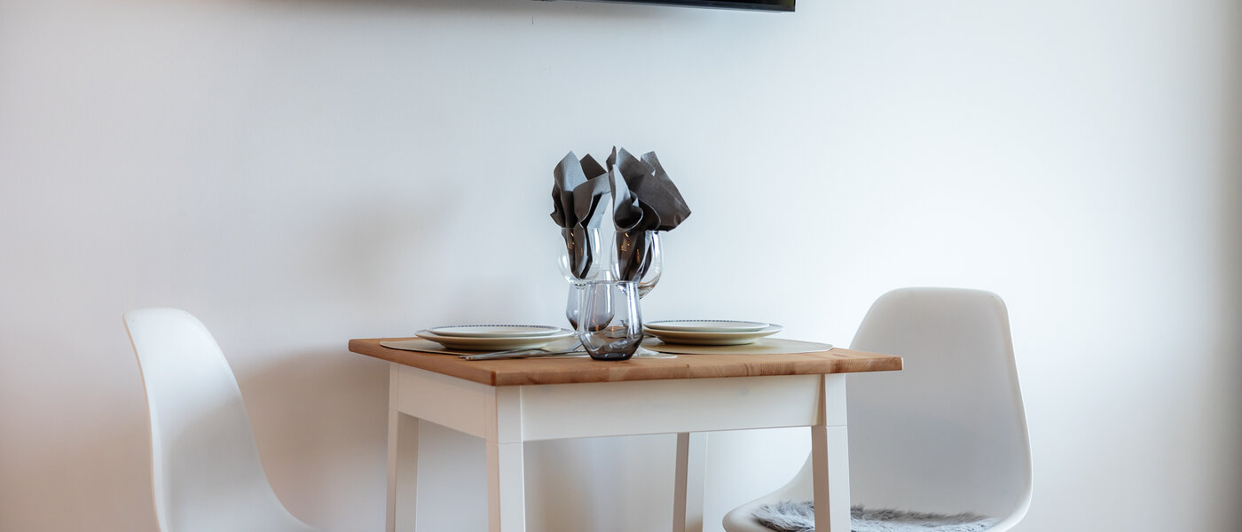 apartment München Berg am Laim 04 living area 13551