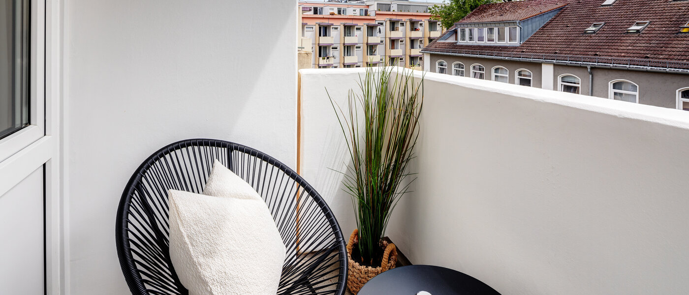 apartment München Milbertshofen 02 balcony 13553