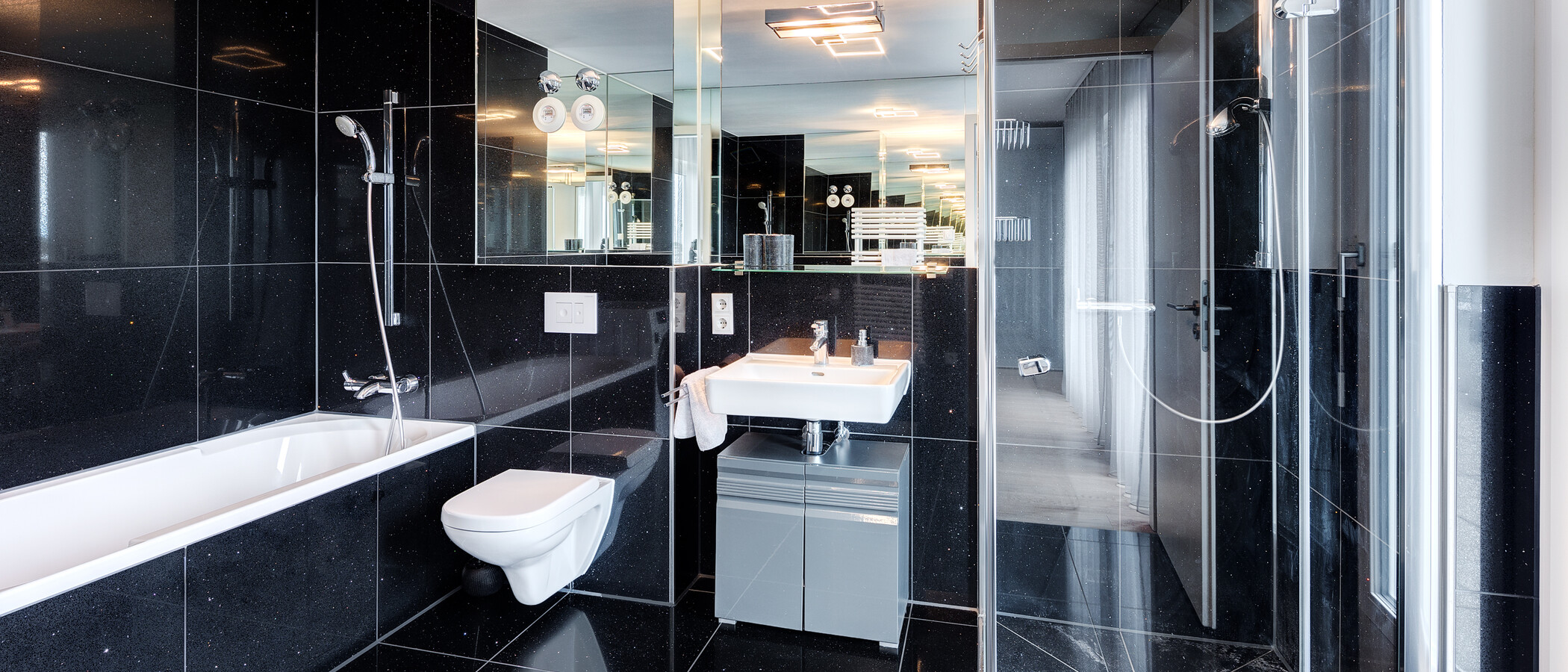 apartment München Messestadt Riem 01 1. bathroom 13570