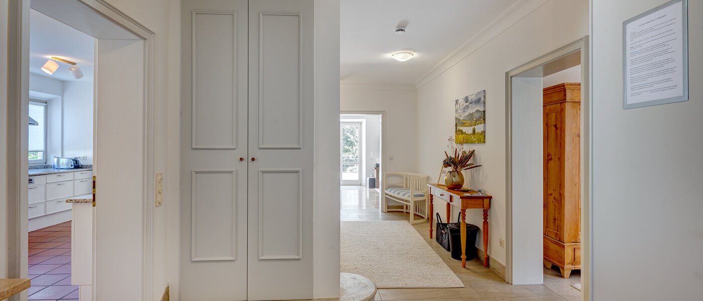 apartment with garden 	 Schliersee 03 hall 13576