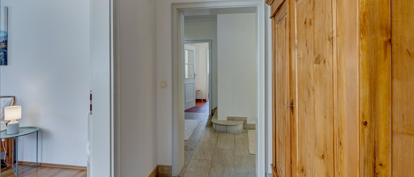 apartment with garden 	 Schliersee 05 hall 13576