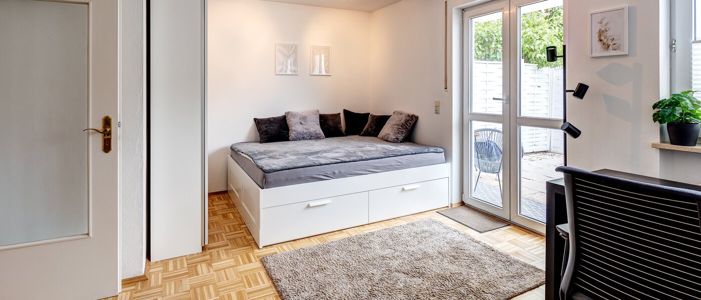 apartment München Obermenzing 04 living area 13578