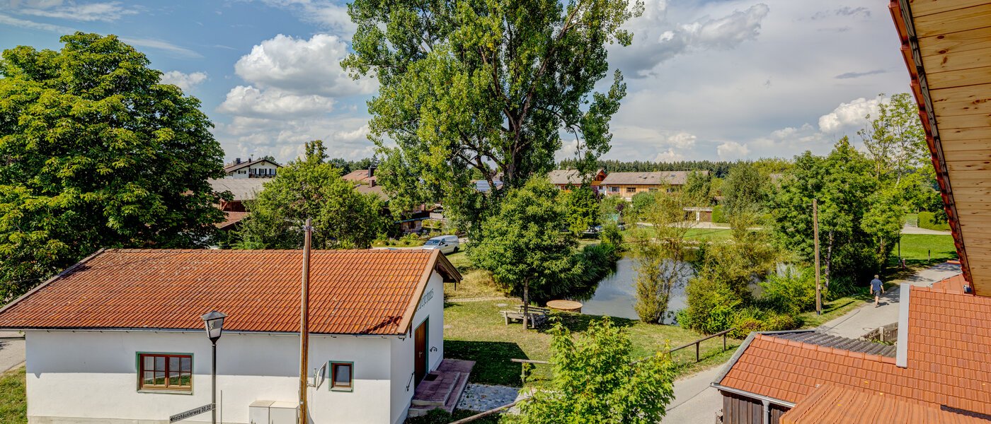 attic apartment Holzkirchen 02 view 13582