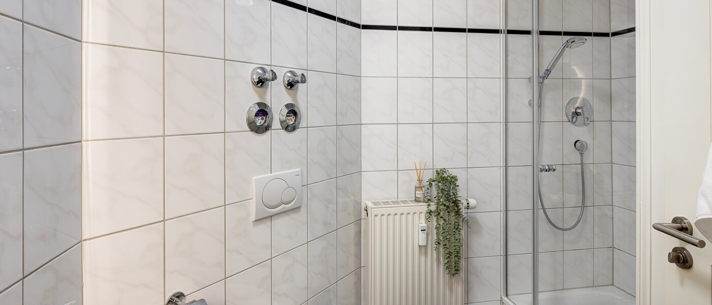 apartment München Lehel 03 bathroom 13583