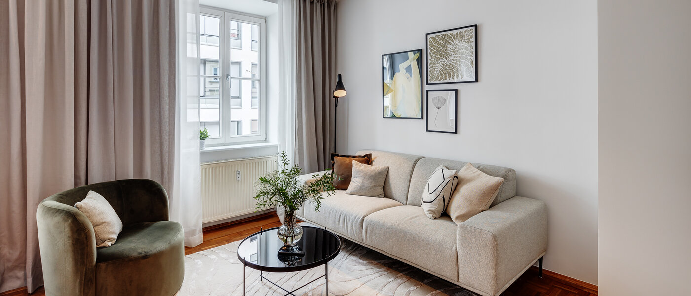 apartment München Lehel 05 living area 13583