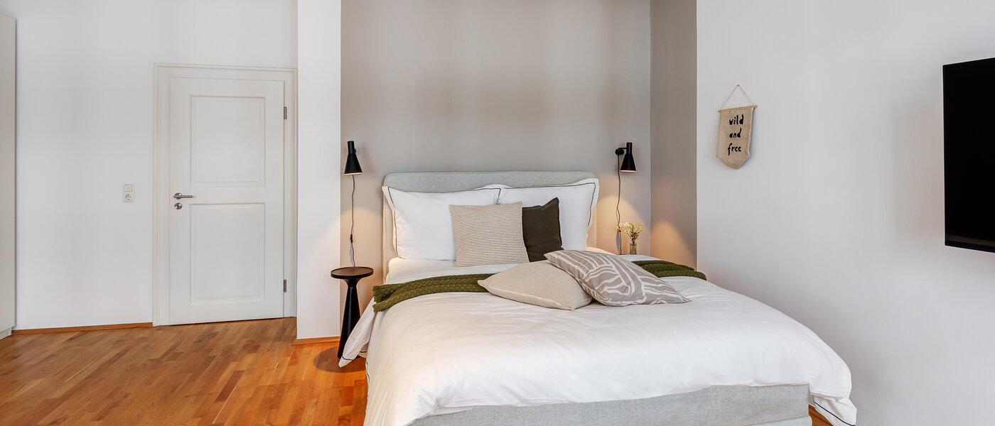 apartment München Lehel 02 sleeping area 13584