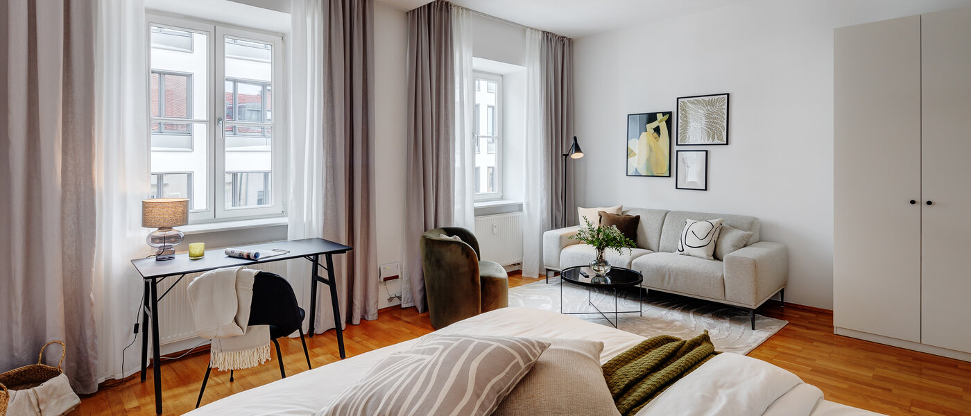 apartment München Lehel 04 living area 13584