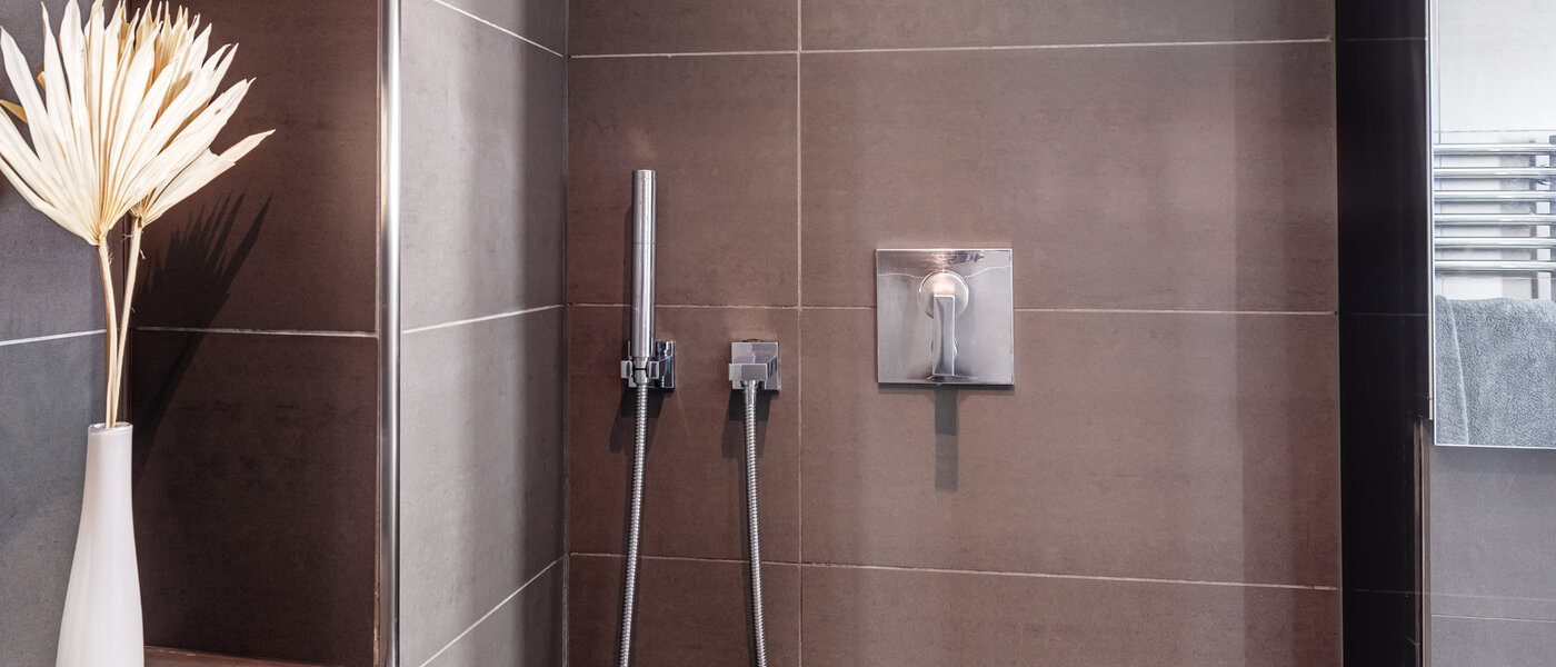 apartment München Bogenhausen 02 bathroom 13604