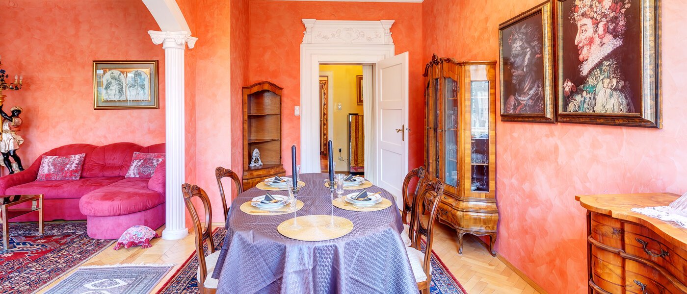 apartment München Bogenhausen 05 living area 13612