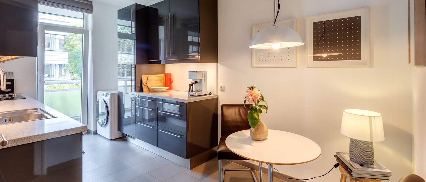 apartment München Altbogenhausen 02 kitchen 13633