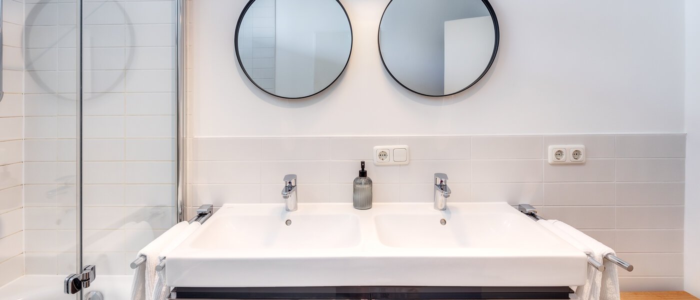 apartment München Altbogenhausen 02 bathroom 13633