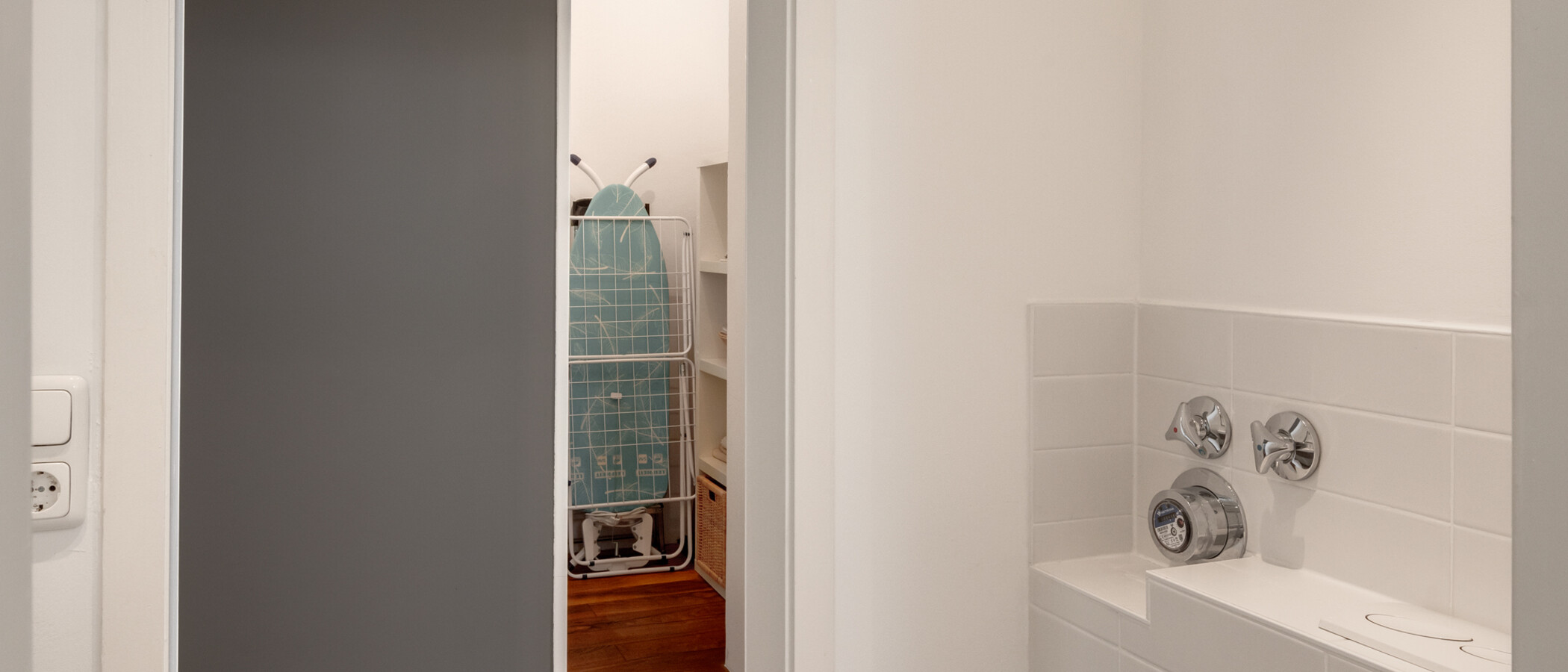 apartment München Altbogenhausen 02 separate toilet 13633