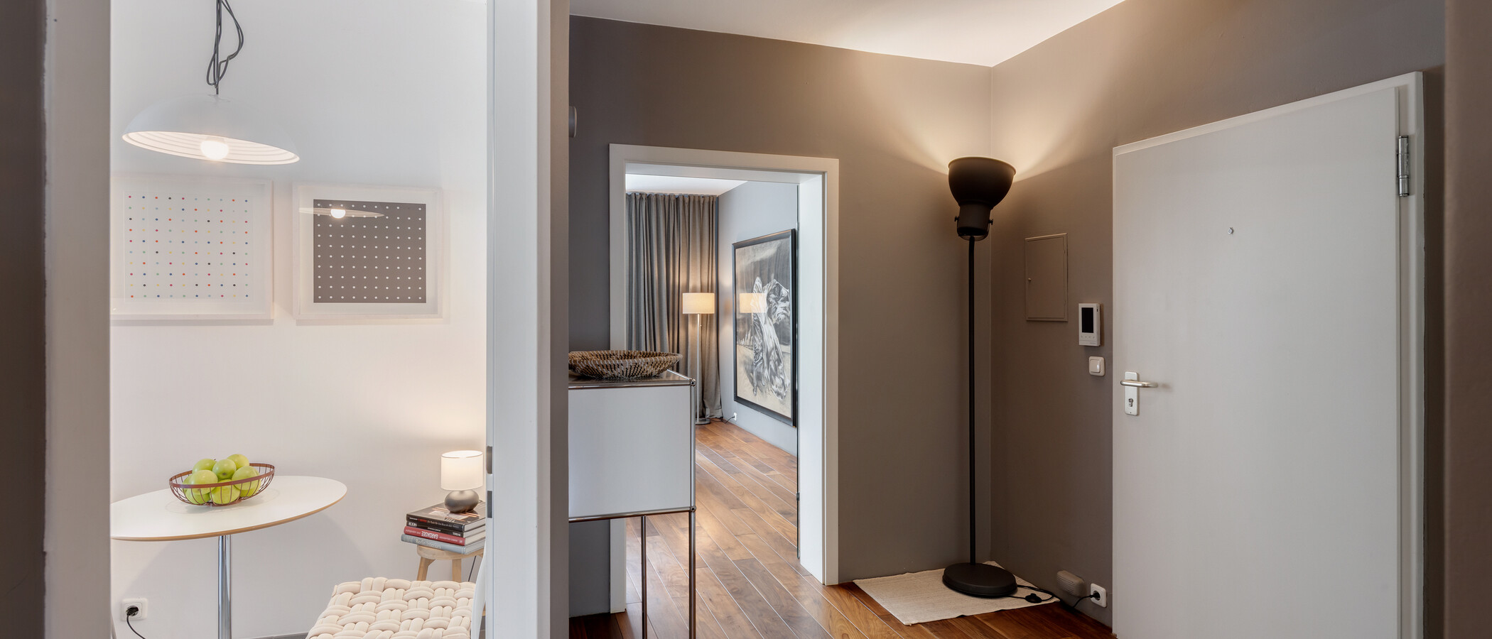apartment München Altbogenhausen 01 hall 13633