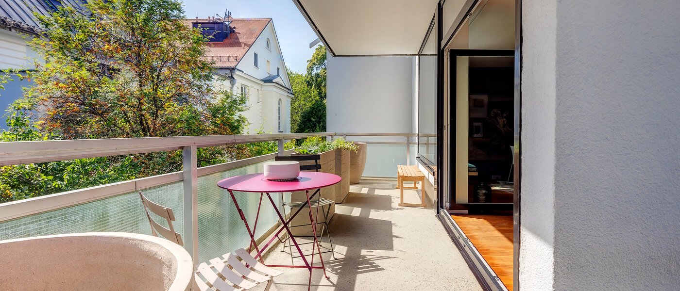 apartment München Altbogenhausen 01 balcony 13633