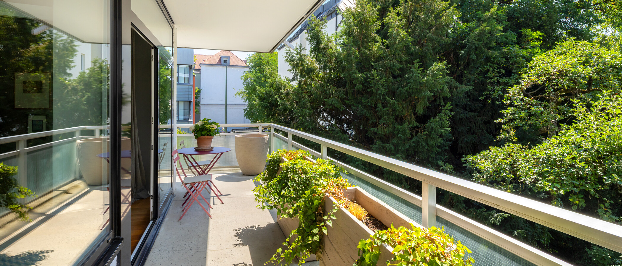 apartment München Altbogenhausen 01 balcony 13633