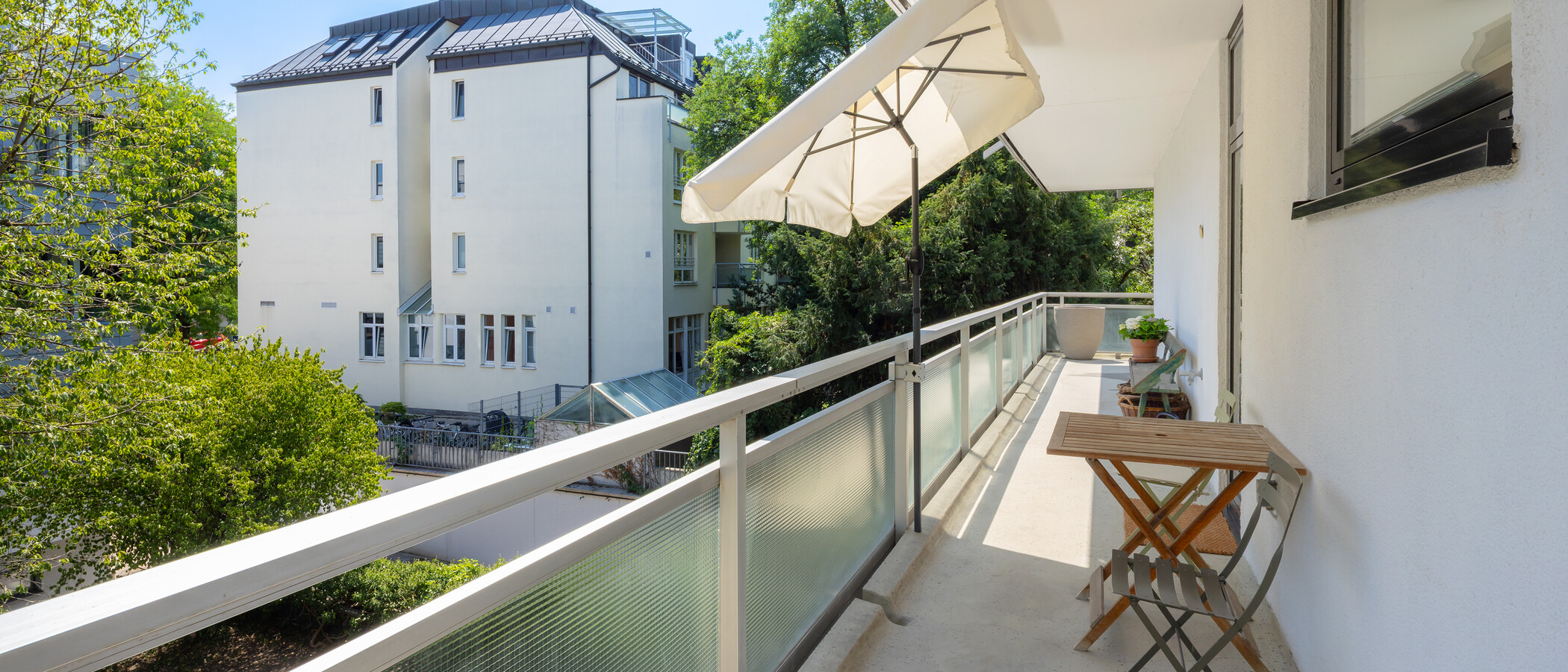 apartment München Altbogenhausen 04 balcony 13633