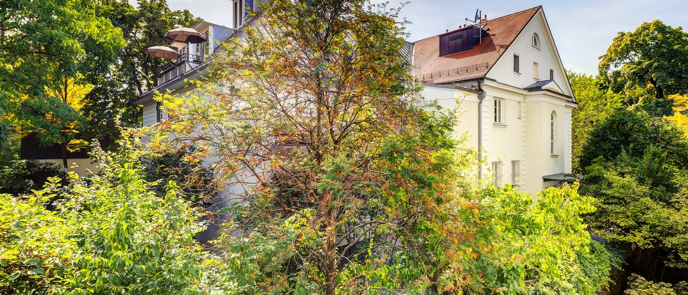 apartment München Altbogenhausen 05 view 13633