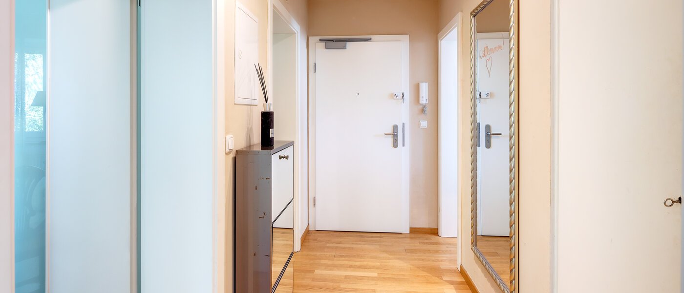 apartment München Solln 01 hall 13653