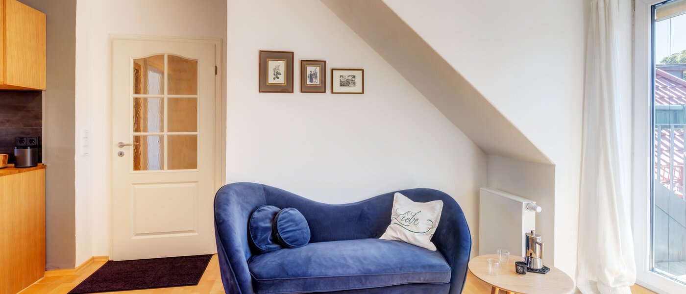 apartment München Glockenbachviertel 02 living area 13655