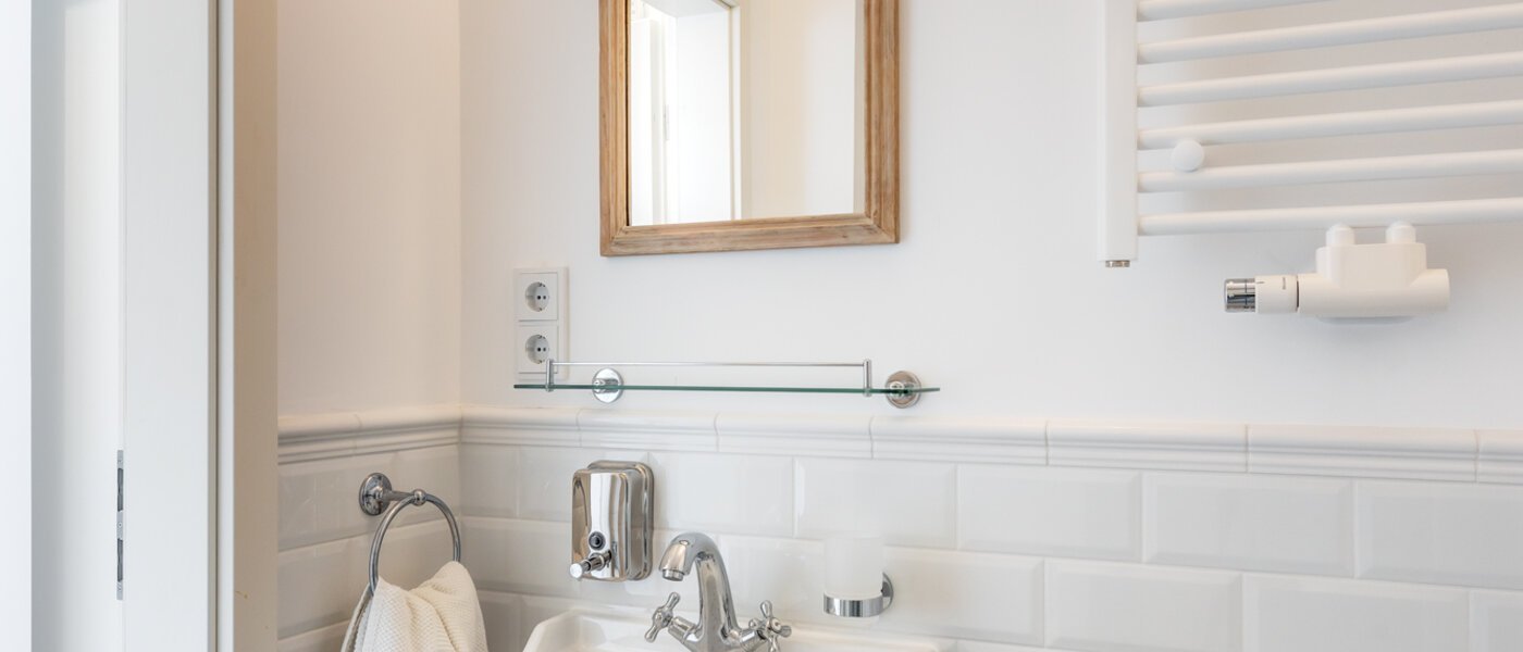 apartment München Maxvorstadt 02 bathroom 13666