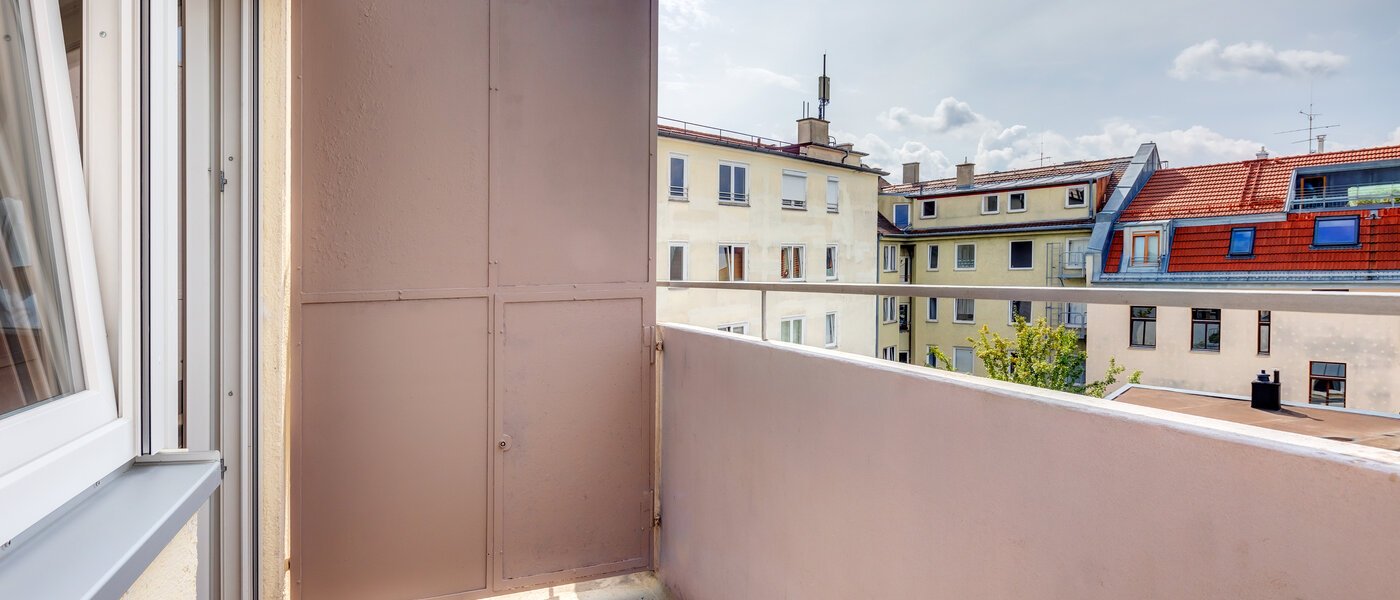 apartment München Maxvorstadt 03 balcony 13666