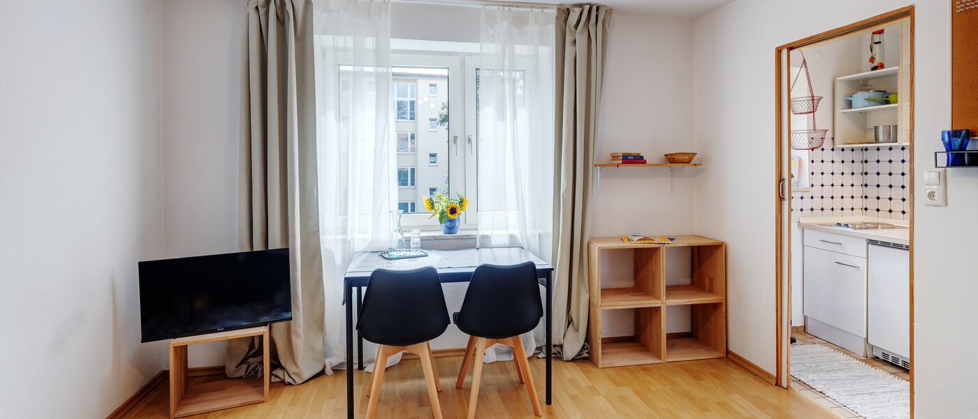 apartment München Parkstadt Bogenhausen 02 living area 13668