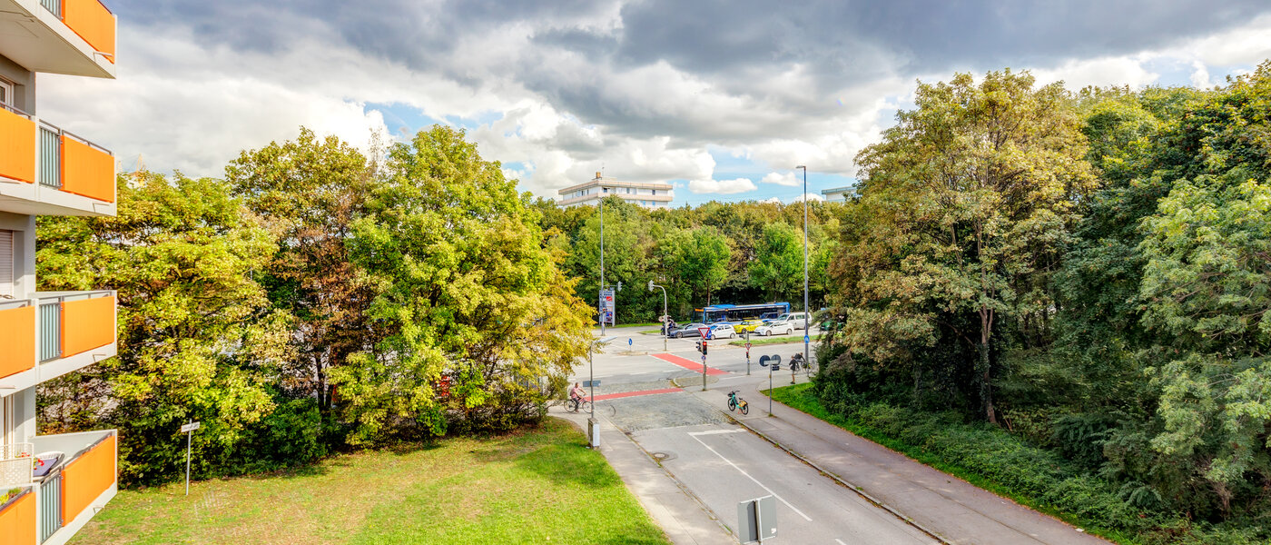 studio München Am Hart 02 view 13670