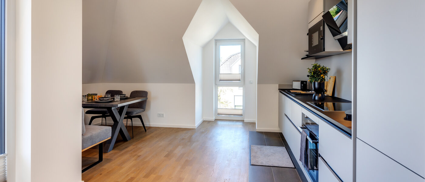 attic apartment Aschheim 02 kitchen 13679