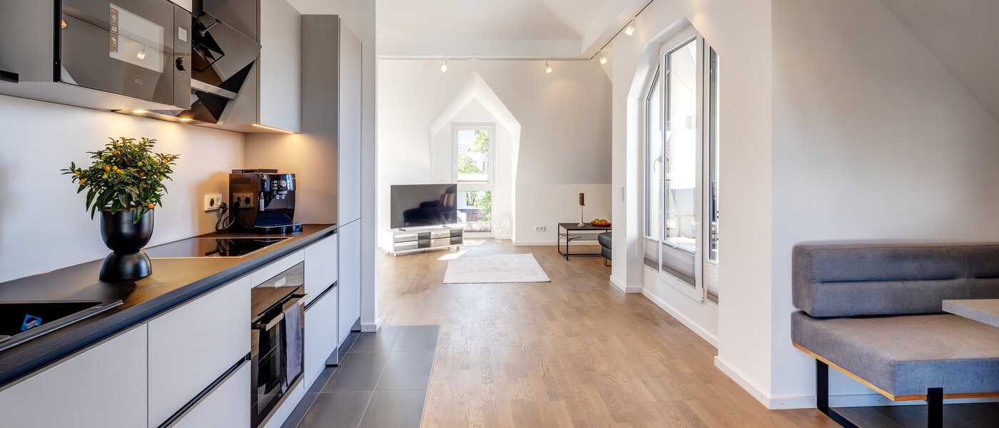 attic apartment Aschheim 04 kitchen 13679