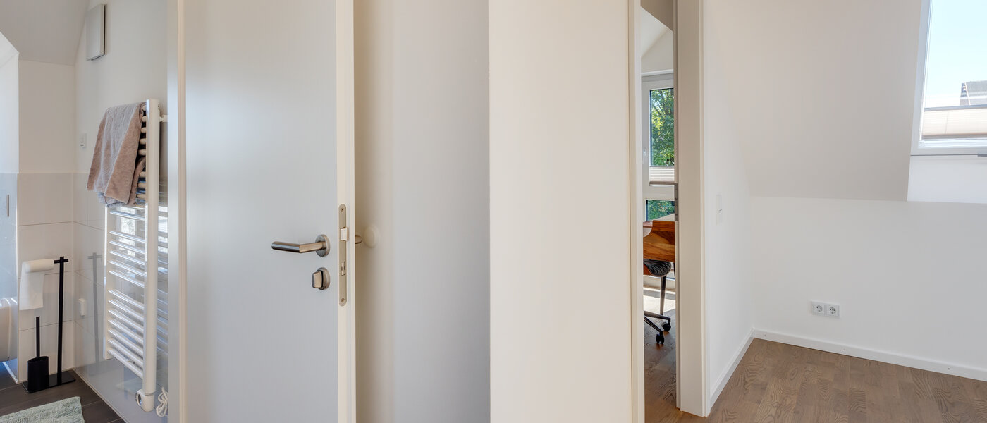 attic apartment Aschheim 06 hall 13679