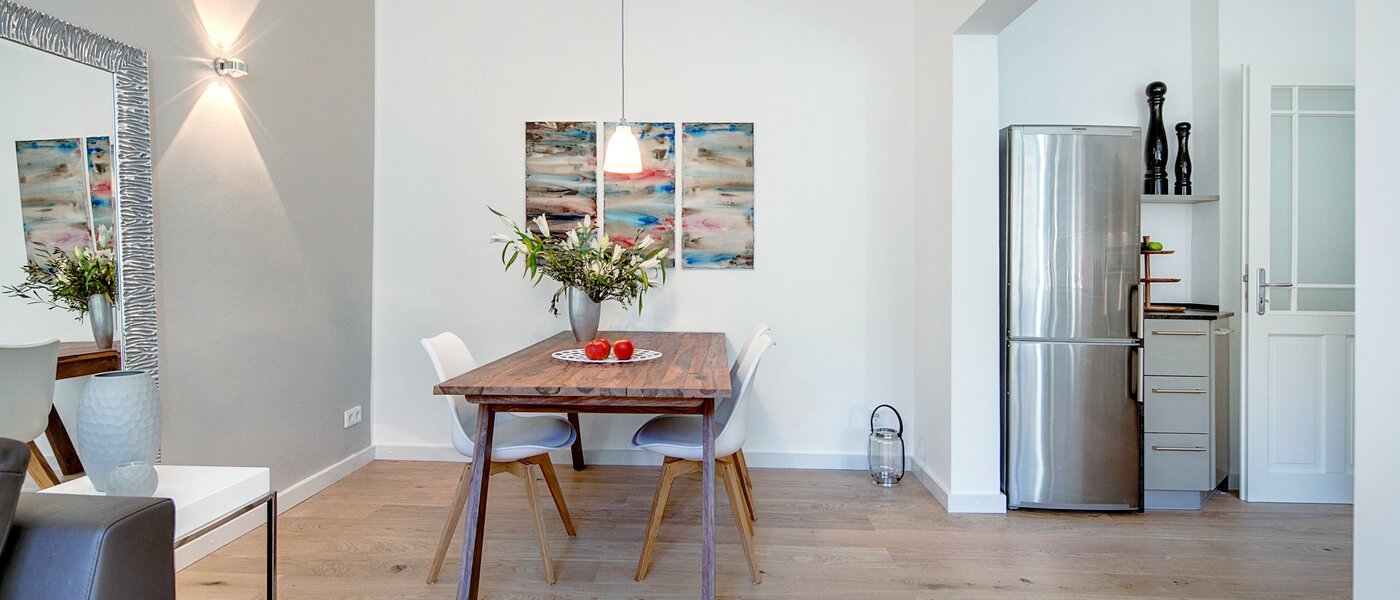 apartment München Maxvorstadt - Universitätsviertel 05 living room 1368