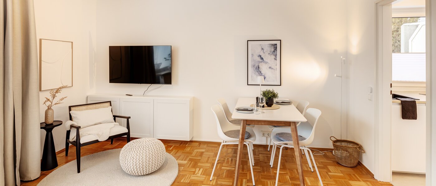 roof terrace apartment München Pasing 02 living area 13685