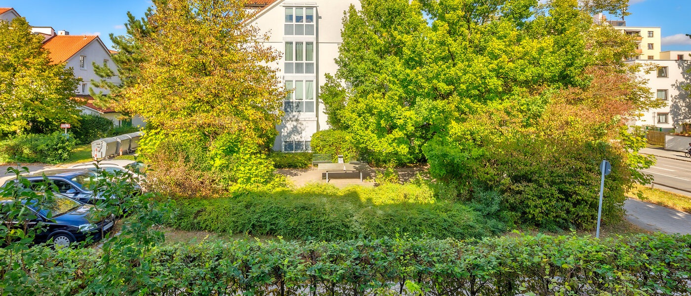 apartment Unterhaching 02 view 13690