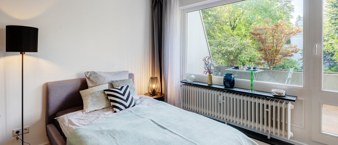 apartment München Solln 01 sleeping area 13691