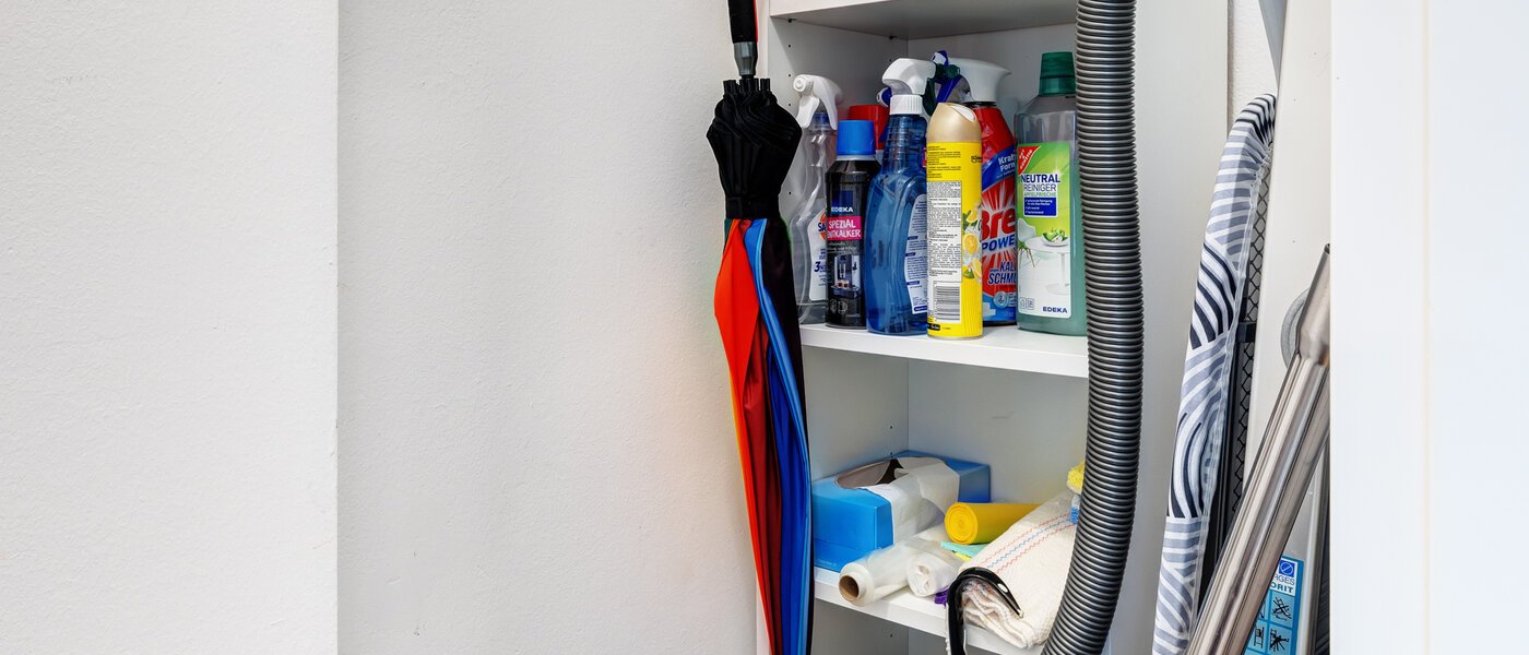 apartment München Solln 01 storage room 13691