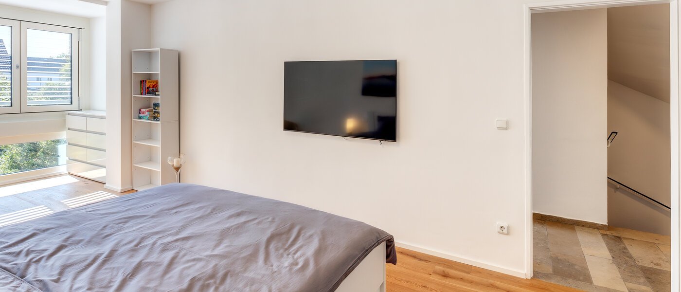 corner townhouse Eichenau 04 1. bedroom 13696