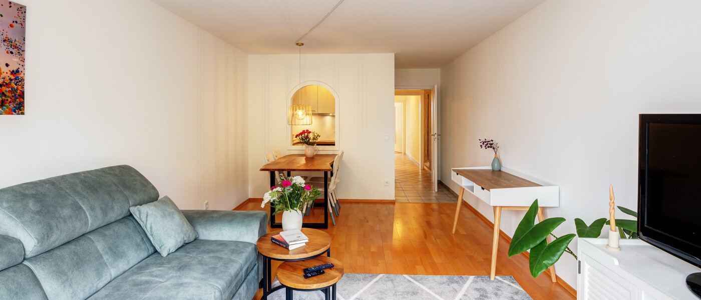 apartment München Allach 03 living area 13704