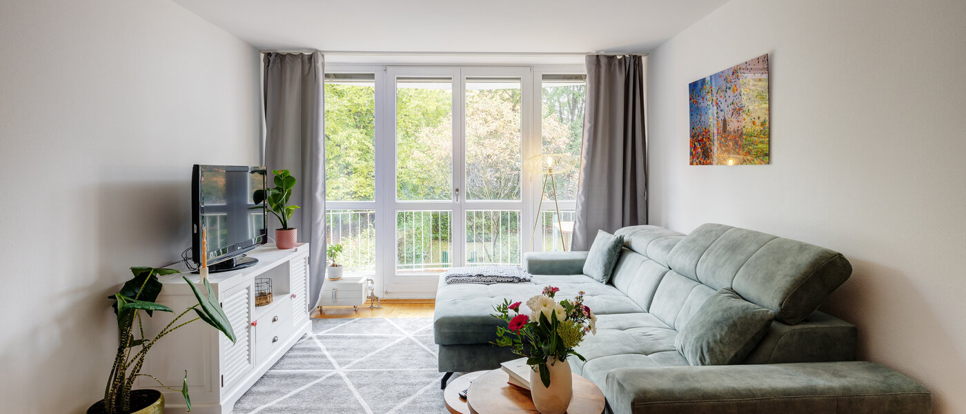 apartment München Allach 05 living area 13704