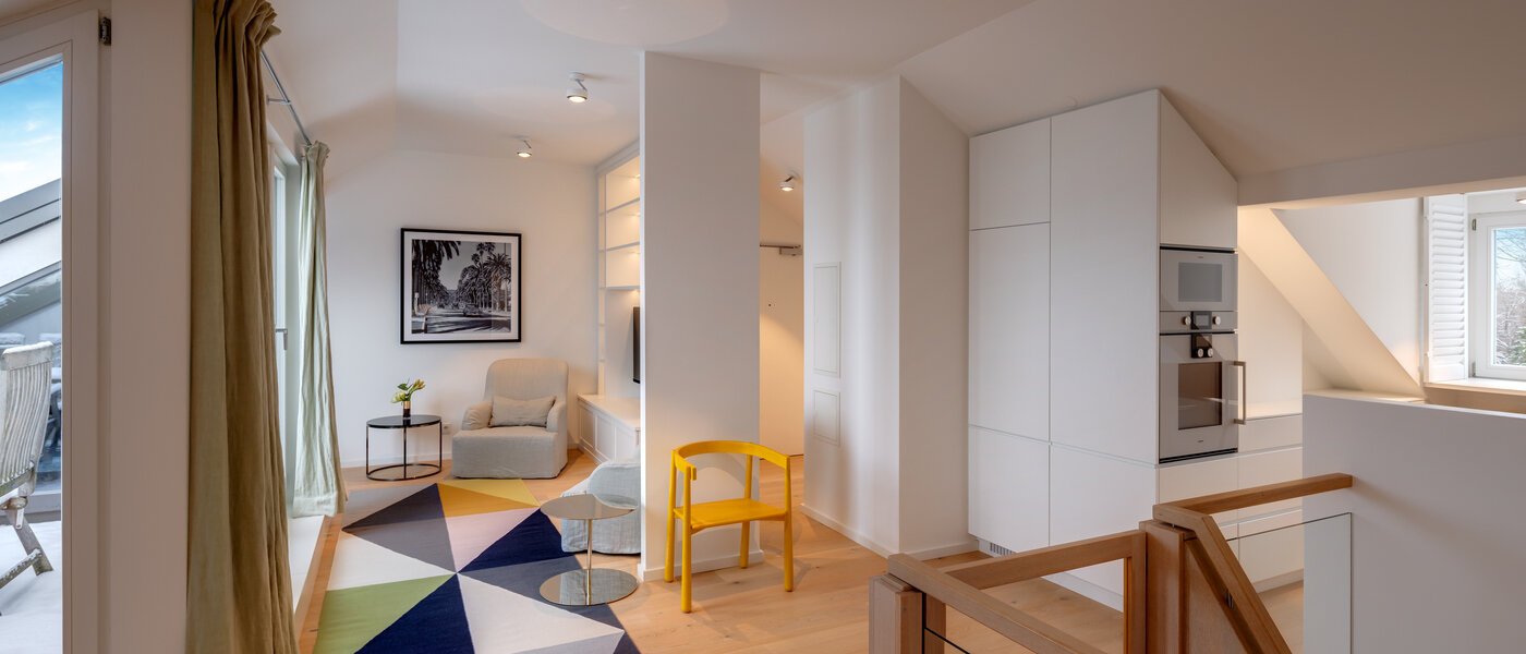 maisonette München Altbogenhausen 01 living area 13706