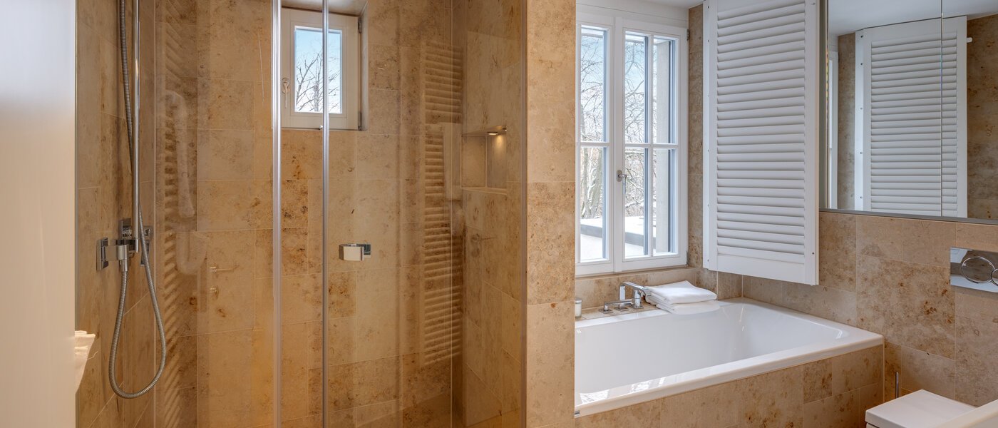 maisonette München Altbogenhausen 01 1. bathroom 13706