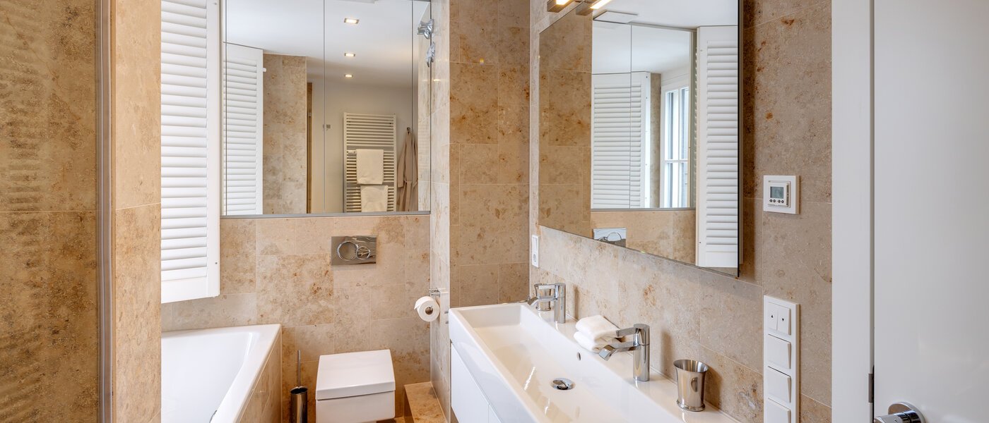 maisonette München Altbogenhausen 02 1. bathroom 13706