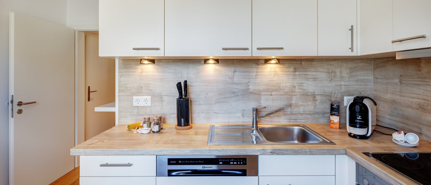 apartment München Hasenbergl 02 kitchen 13712