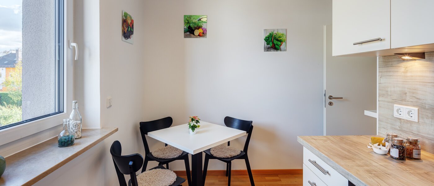 apartment München Hasenbergl 03 kitchen 13712