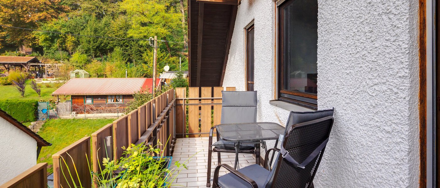 attic apartment Eching 01 balcony 13716